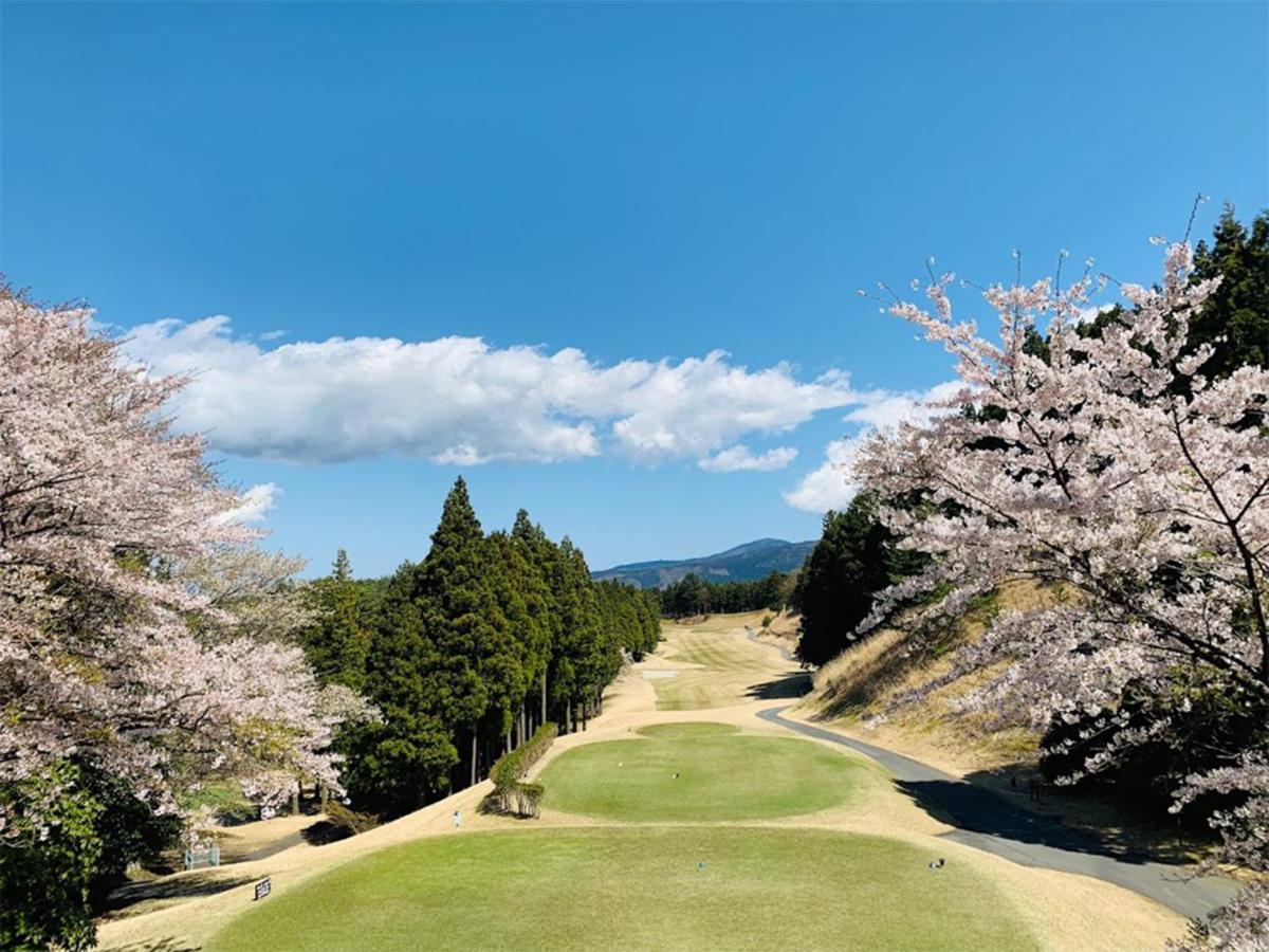 Yugashima Golf Club & Hotel Resort Izu  Eksteriør billede